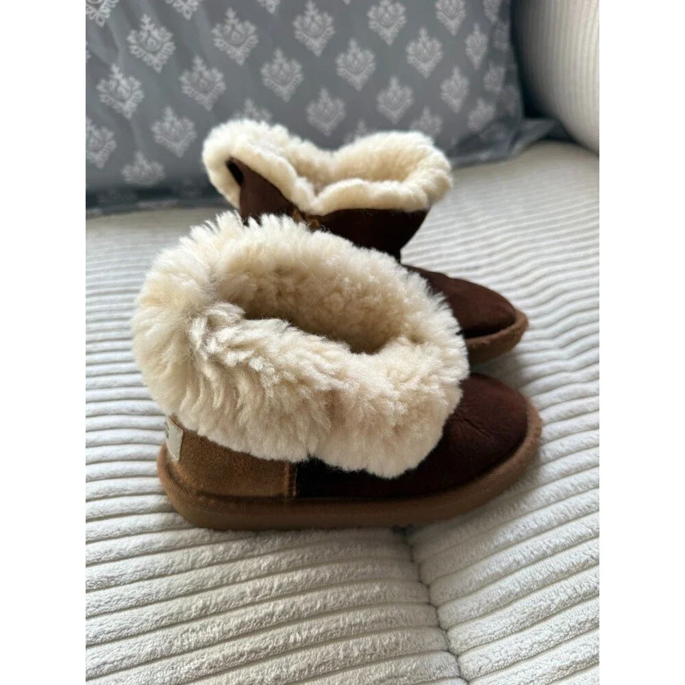Kids Brown and Tan Boots UGG Girls Toddler Size 10 Fur Lined